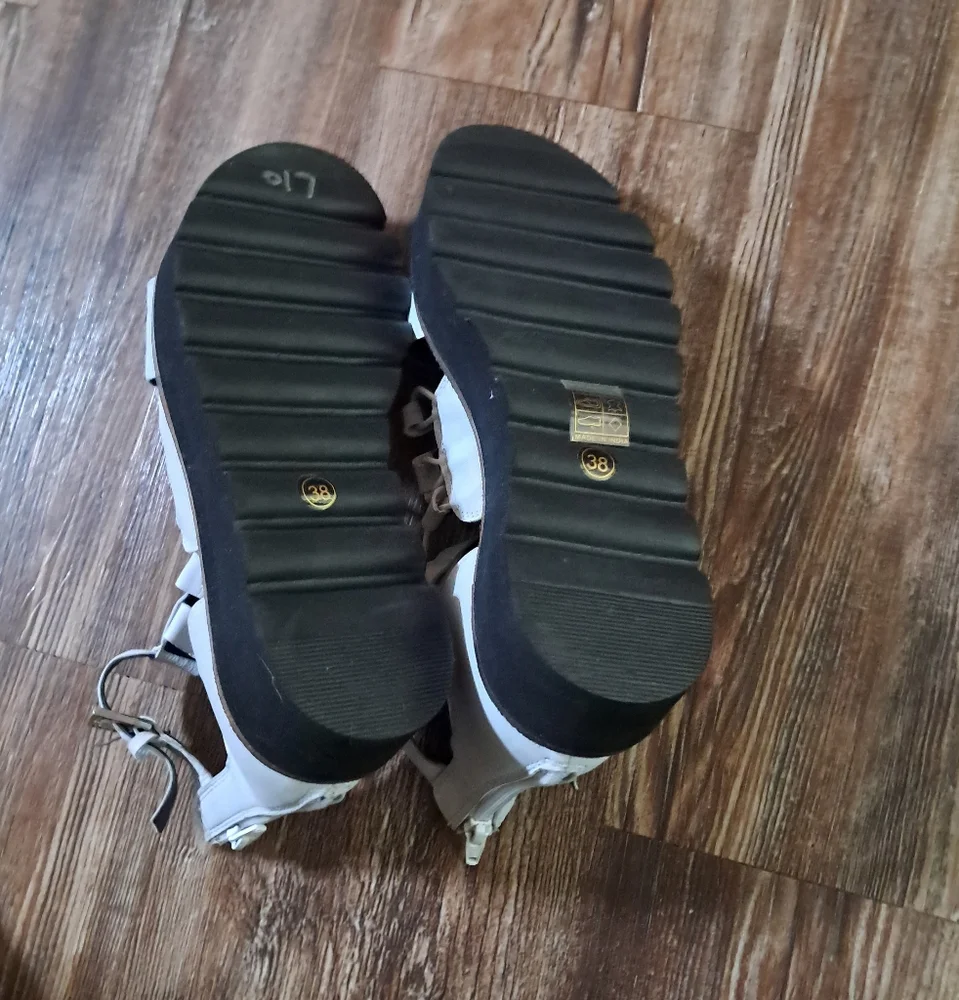 Free People Womens Platform Gladiator Sandals Sunrise Size 38 RUNS LITTLE BIG